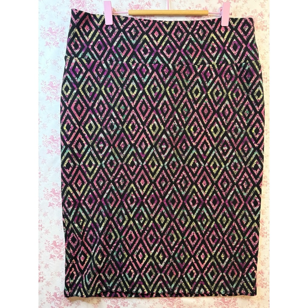 LuLaRoe Women's XL Pencil Skirt Multicolor Geometric Diamond Print